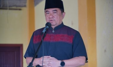Bupati Garut Saksikan penyembelihan Hewan Kurban Bantuan Presiden RI di Ponpes Assa'adah Limba