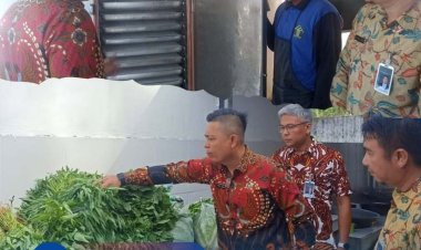Karutan Baturaja Fitri Yady Tinjau Proses Distribusi Bahan Makanan Warga Binaan