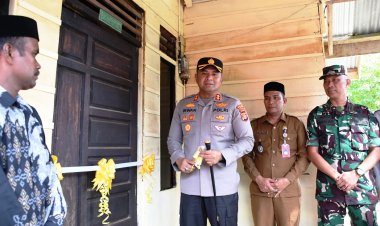 Peringati Hari Bhayangkara Ke-79, Polres Aceh Timur Serahkan Bantuan Rumah Rehab Warga Peudawa