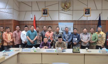 Wabup Katamso Kawal Langsung Aspirasi Pendidikan Tanjab Barat ke Kementerian, Harap Peningkatan Fasilitas Sekolah