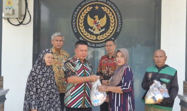 Rutan Kelas IIB Baturaja Salurkan Bantuan Sosial Dukung Program Akselerasi Menteri Imigrasi dan Pemasyarakatan