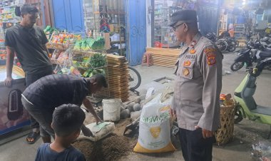 Polsek Syamtalira Bayu Laksanakan Patroli Malam, Tingkatkan Keamanan dan Jalin Komunikasi dengan Warga