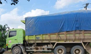 Truk Batubara Raksasa Langgar Aturan, Beranikah Pemda Jambi dan Polda Jambi Untuk Menindak 