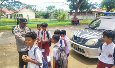 Patroli Rutin Polsek Muara Satu Sasar Sekolah dan Titik Keramaian, Cegah Gangguan Kamtibmas