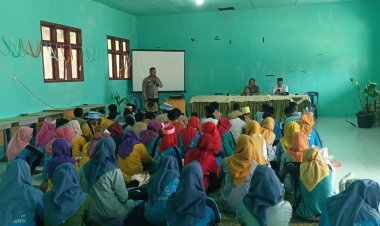 Polsek Bintang Gelar Saweu Sekulah di SMA Negeri 7, Sosialisasi Bahaya HP, Narkoba, dan Bullying