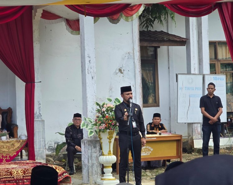 Terobos Pedalaman, Bupati Aceh Timur Al-Farlaky Serahkan Getek Penyeberangan di Simpang Jernih