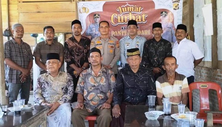 Jumat Curhat, Kapolsek Pantee Bidari Dengar Langsung Keluhan dan Masukan Warga Pante Rambong