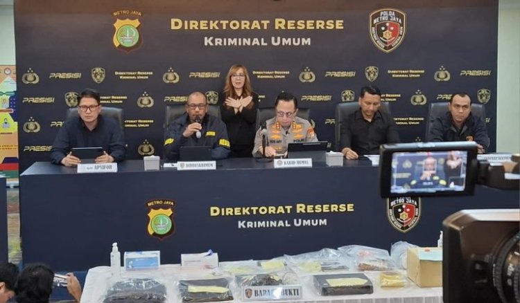 Misteri Kematian Arya Daru Pangayunan: Kesimpulan Bunuh Diri dari Polda Metro Jaya
