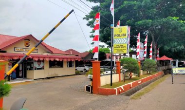 Semarak HUT RI ke-80, Polres Lhokseumawe dan Polsek Jajaran Hiasi Mako dengan Umbul-Umbul Merah Putih