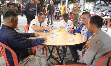 Semarak HUT RI dan Hari Jadi Tanjab Barat, Bupati Anwar Sadat Buka Turnamen Domino 2025: Ajang Hiburan Bernilai Silaturahmi