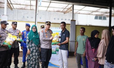 2 Ton Beras SPHP Habis Terjual dalam Gerakan Pangan Murah di Grong-Grong