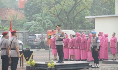 Kapolres Metro Bekasi Pimpin Sertijab, Pengukuhan, dan Kenal Pamit Pejabat Baru di Gedung Promoter