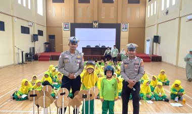 Polisi Sahabat Anak, Satlantas Polres Lhokseumawe Tanamkan Tertib Lalu Lintas Sejak Dini