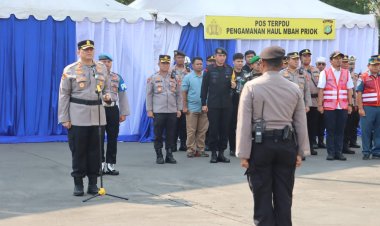 POLRI Bersama TNI dan Stakeholder, Amankan Haul Mbah Priok