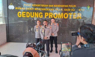 Wakapolri Tinjau Pasien Korban Unjuk Rasa di RS Bhayangkara Pusdokkes Polri