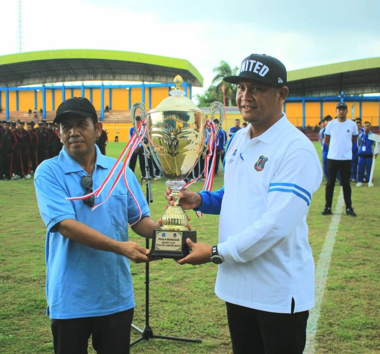 Turnamen Bupati Cup Tanjab Barat 2025 Resmi Dibuka, Jadi Ajang Seleksi Menuju Porprov