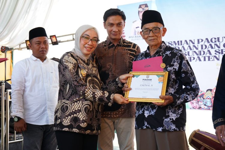 Bupati Ayu Asalasiyah Hadiri Peresmian Paguyuban Sadulur Pasundaan dan Gebyar Budaya Kesenian Sunda di Way Tuba