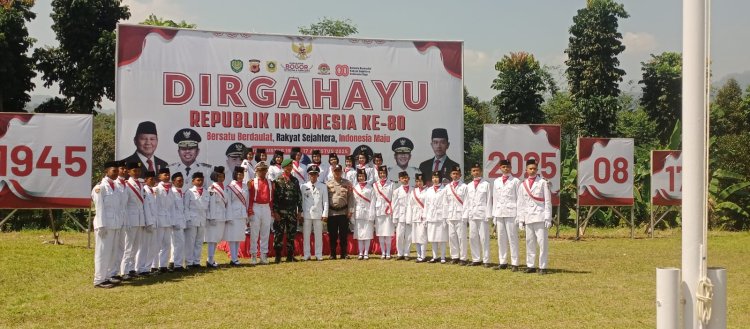 Hut RI Ke 80 ,Pemdes Cileuksa Ramaikan Dengan Pawai Dongdang