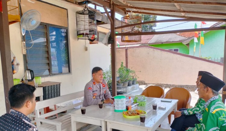 MWCNU Silahturhami di Polsek Banjit, Kapolsek Sosialisasi Layanan 110 Polri