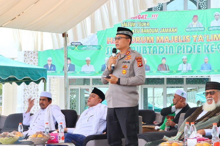 Kapolres Pidie Hadiri Haul Akbar Ke-9 Majelis Ta’lim Sirul Mubtadin