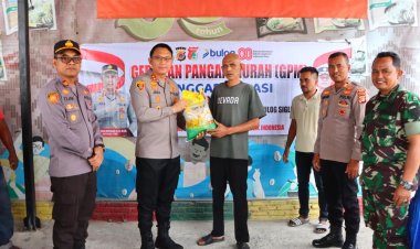 2 Ton Beras SPHP Habis Tersalurkan dalam Gerakan Pangan Murah di Kecamatan Simpang Tiga 