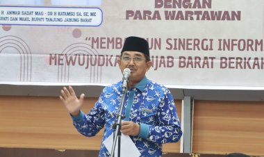 Pererat Sinergi dengan Insan Pers, Bupati Tanjab Barat Gelar Coffee Morning