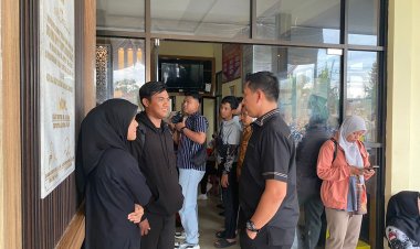 Pemberkasan SKCK Untuk PPPK Membeludak, Satintelkam Polres Way Kanan Beri Fasilitas Tenda dan Tambahan Alat