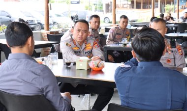Ngopi Pagi Bareng, Kapolres Aceh Tengah Bersama Bawaslu dan Masyarakat Bangun Sinergi Kamtibmas