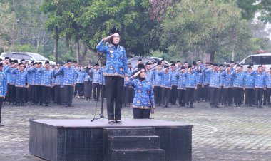 Way Kanan – Pemerintah Kabupaten Way Kanan menyelenggarakan Apel Bulanan di Lapangan Buway Pemuka, Rabu (17/09/2025). Bupati Way Kanan, Ayu Asalasiyah, S.Ked., bertindak sebagai Pembina Apel.