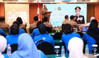 Gelar Anev Kehumasan, Kadivhumas Tekankan Refleksi untuk Meningkatkan Pelayanan Masyarakat