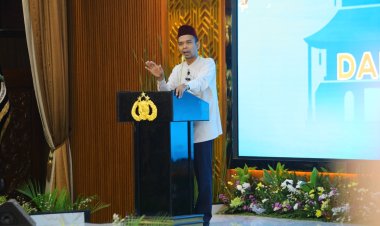 UAS: Polri Tak Perlu Mengejar Kepuasan Publik, Polri Hadir dan Bekerja dengan Amanah