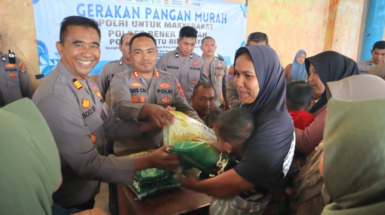 Gerakan Pangan Murah Polri Hadir Di Pintu Rime Gayo, 4 Ton Beras Ludes Terjual