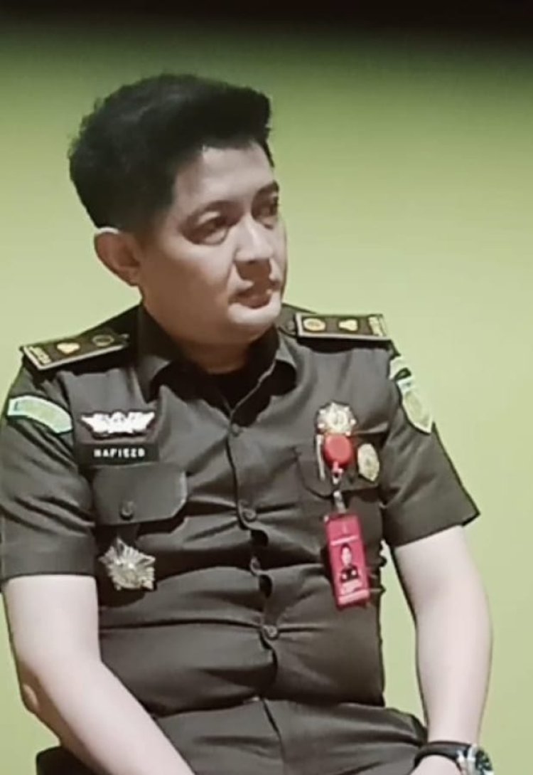 Kejaksaan Negeri Oku Timur Dalami dugaan Kasus Mark'up Pajak Kendaraan di Samsat 1 OKU Timur.
