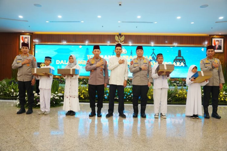 Ceramah di Mabes Polri, UAS Tekankan Pentingnya Toleransi Beragama