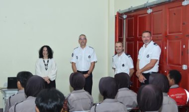 SIARAN PERS POLRI          Kunjungan Delegasi Kepolisian Prancis Perkuat Kerja Sama dan Motivasi Calon Bintara Polwan