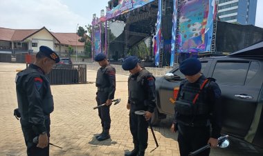 Dukung Kreativitas Generasi Muda, Brimob Polda Metro Jaya Pastikan Keamanan Pentas Carasel Monstazia SMA 68