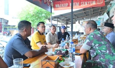Kapolres Pidie Gelar Jumat Curhat di Kecamatan Simpang Tiga, Ajak Warga Manfaatkan Lahan Kosong untuk Ketahanan Pangan