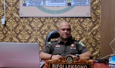 Kejari Way Kanan Hadiri Pencanangan Desa Tapis dan Penyaluran Bantuan TP PKK Provinsi Lampung di Kampung Negeri Baru