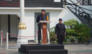 Brimob Polda Metro Jaya Gelar Apel Kesiapsiagaan Pelayanan Aksi Unras Satu Tahun Kabinet Merah Putih