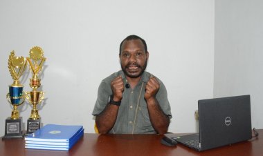 Tokoh Akademisi Dari Politeknik Amamapare Timika Dukung Satgas Ops Damai Cartenz Jaga Keamanan Papua