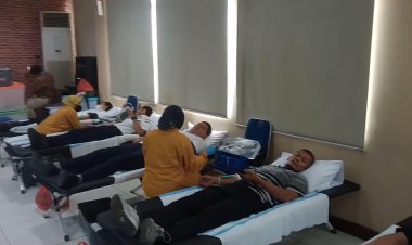 Humas Polres Priok Gelar Donor Darah Peringati   Hari Jadi Humas ke-74