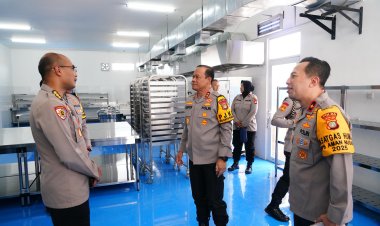 Kapolda Metro Jaya Tinjau SPPG Polri Palmerah, Pastikan Siap Beroperasi 99,9 Persen
