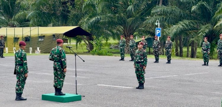 Danlanudad Pimpin Upacara Kenaikan Pangkat Perwira, Bintara, & Tamtama Lanudad Gatot Soebroto Puspenerbad Periode 1-10-2025