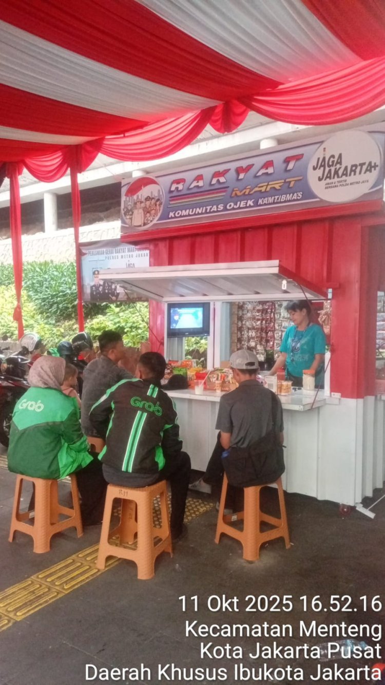 Dukung Komunitas Ojol, Polsek Menteng Sambangi Gerai Rakyat Mart di Blora
