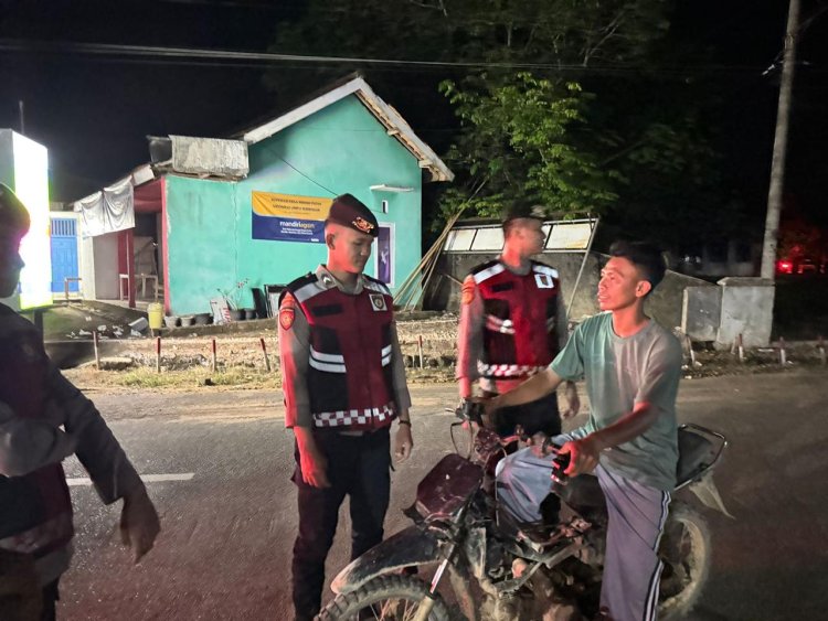 Jaga Keamanan Wilayah, Satuan Samapta Polres Way Kanan Gelar Patroli KRYD Malam Hari