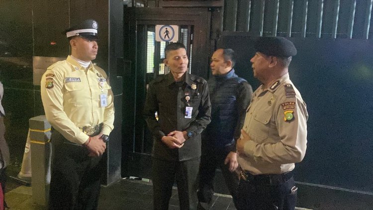 Polda Metro Jaya Gelar Patroli Malam Dialogis di Jakarta