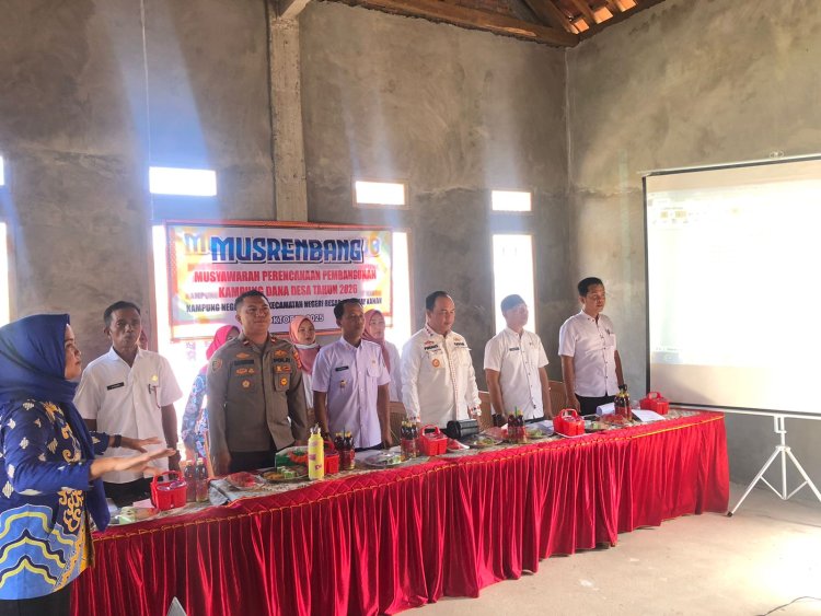Musrembang di Balai Kampung, Kapolsek Negeri Besar Berikan Apresiasi Warga Jaga Kamtibmas Kondusif