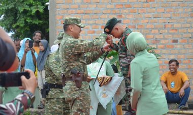 Penutupan TMMD ke-126 Kodim 0427/Way Kanan oleh Pangdam XXI/Radin Inten Mayjen TNI Kristomei Sianturi, S.Sos., M.Si