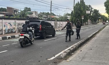 Patroli Perintis Presisi Polres Metro Jaktim Bubarkan Tawuran dan Amankan Sajam di Jl. I Gusti Ngurah Rai