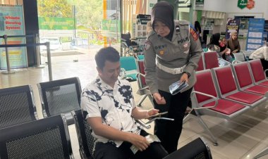 ‎Samsat Cibadak Sukabumi Gencarkan Sosialisasi Pajak Kendaraan Bermotor Melalui Kegiatan “Polantas Menyapa”  ‎
